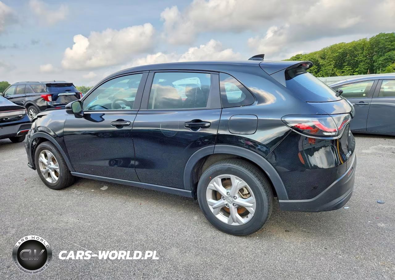 2025 Honda Hr-V Lx VIN:3CZRZ2H33SM777760 - 2