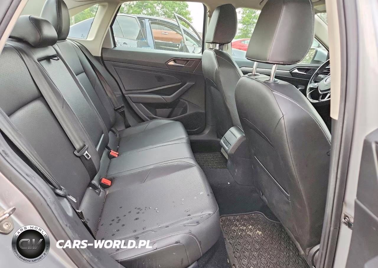 2019 Volkswagen Jetta S VIN:3VWC57BU9KM188277 - 10