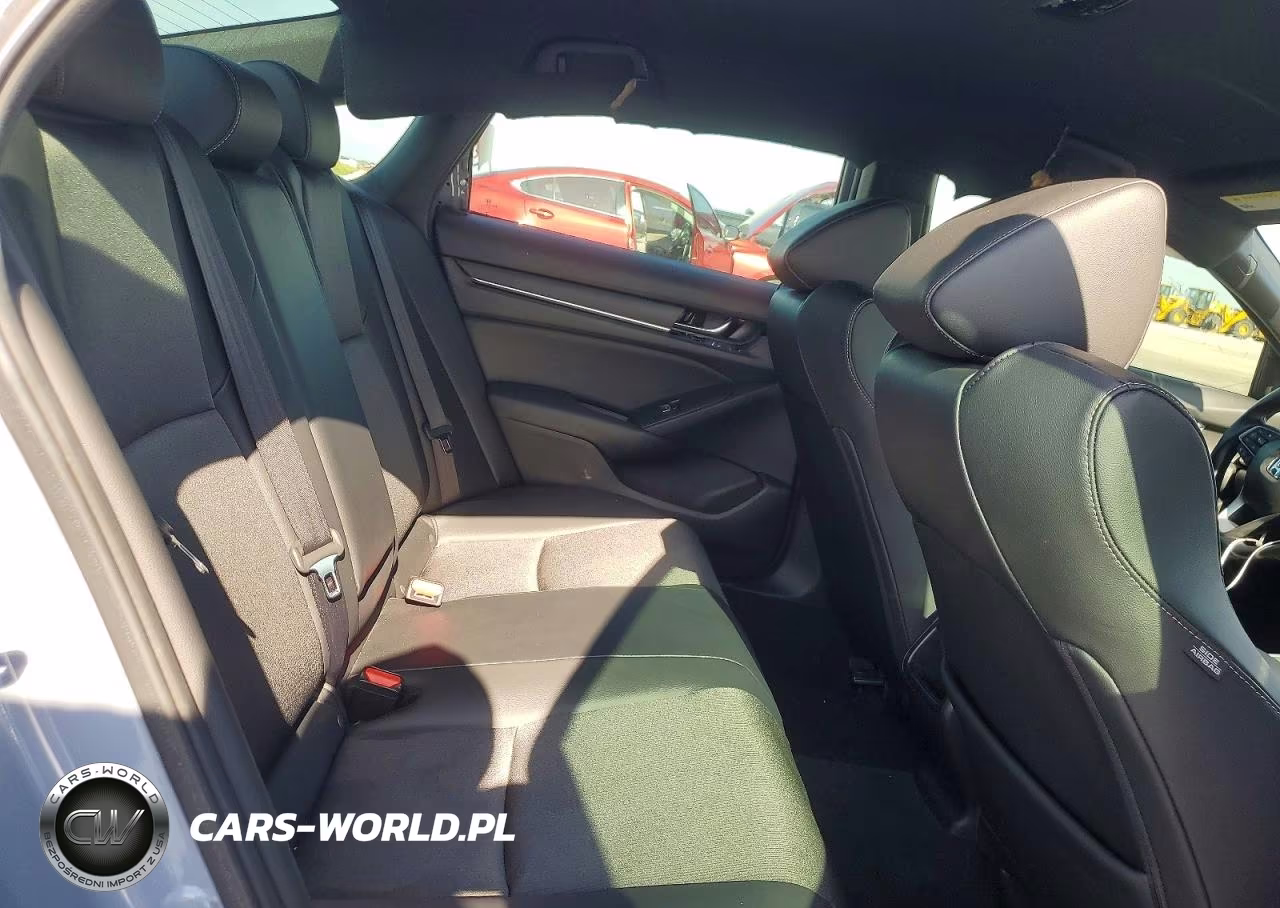 2022 Honda Accord Hybrid Sport VIN:1HGCV3F21NA010371 - 10