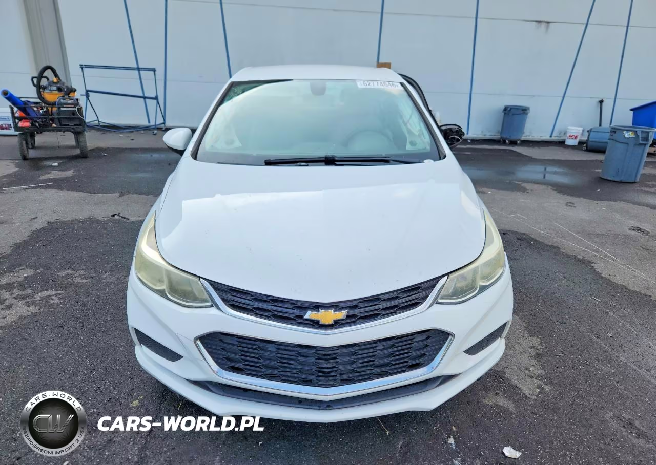 2017 Chevrolet Cruze Ls VIN:1G1BC5SM6H7112441 - 5