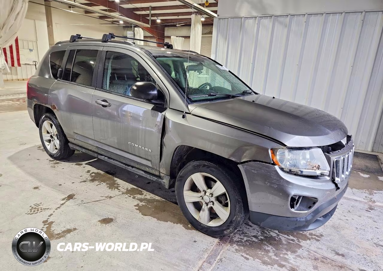 2012 Jeep Compass Sport VIN:1C4NJCBAXCD662501 - 4