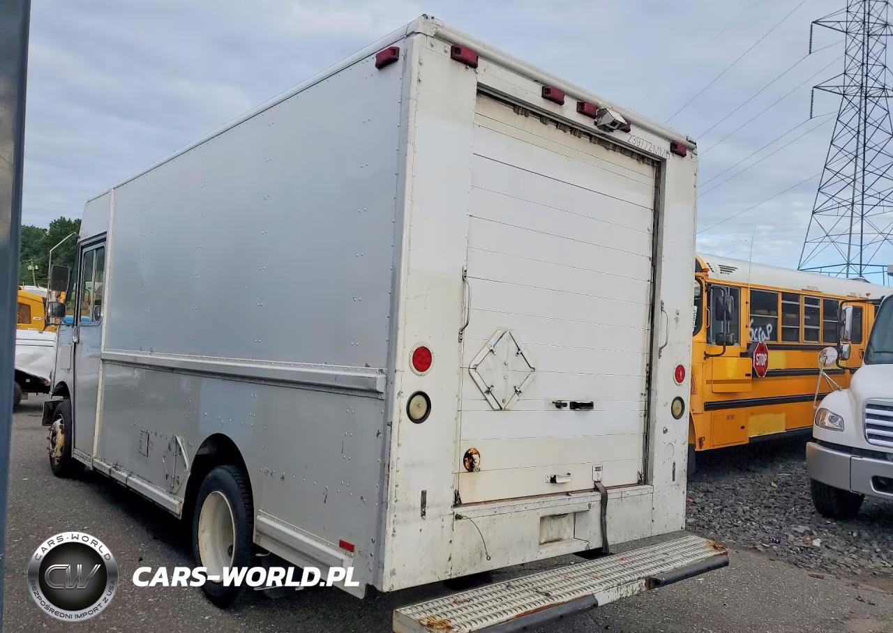 2006 Freightliner Mt45 Chassis Delivery Truck VIN:4UZAANBW46CW06825 - 2