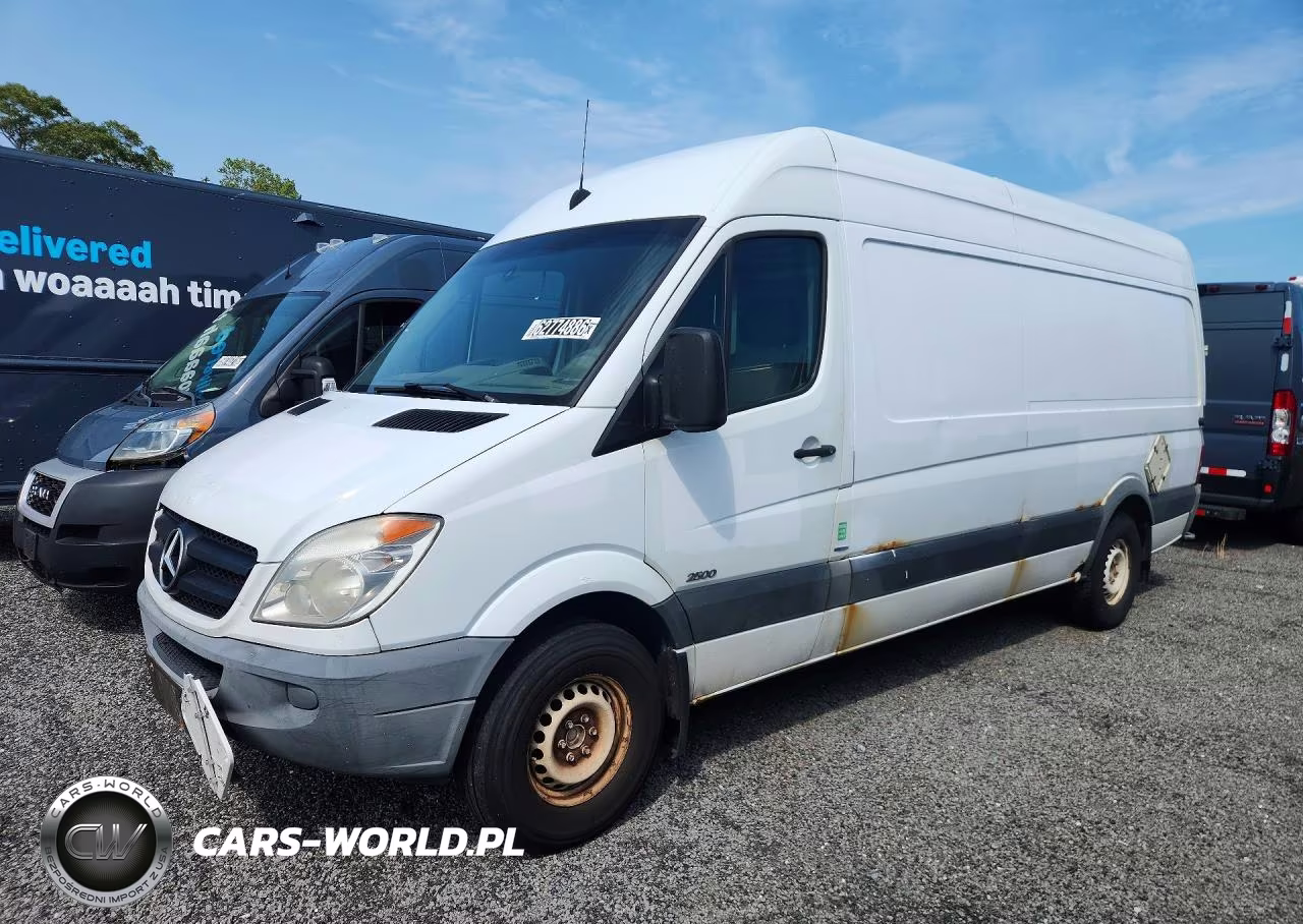 2011 Mercedes-Benz Sprinter 2500 Delivery Van