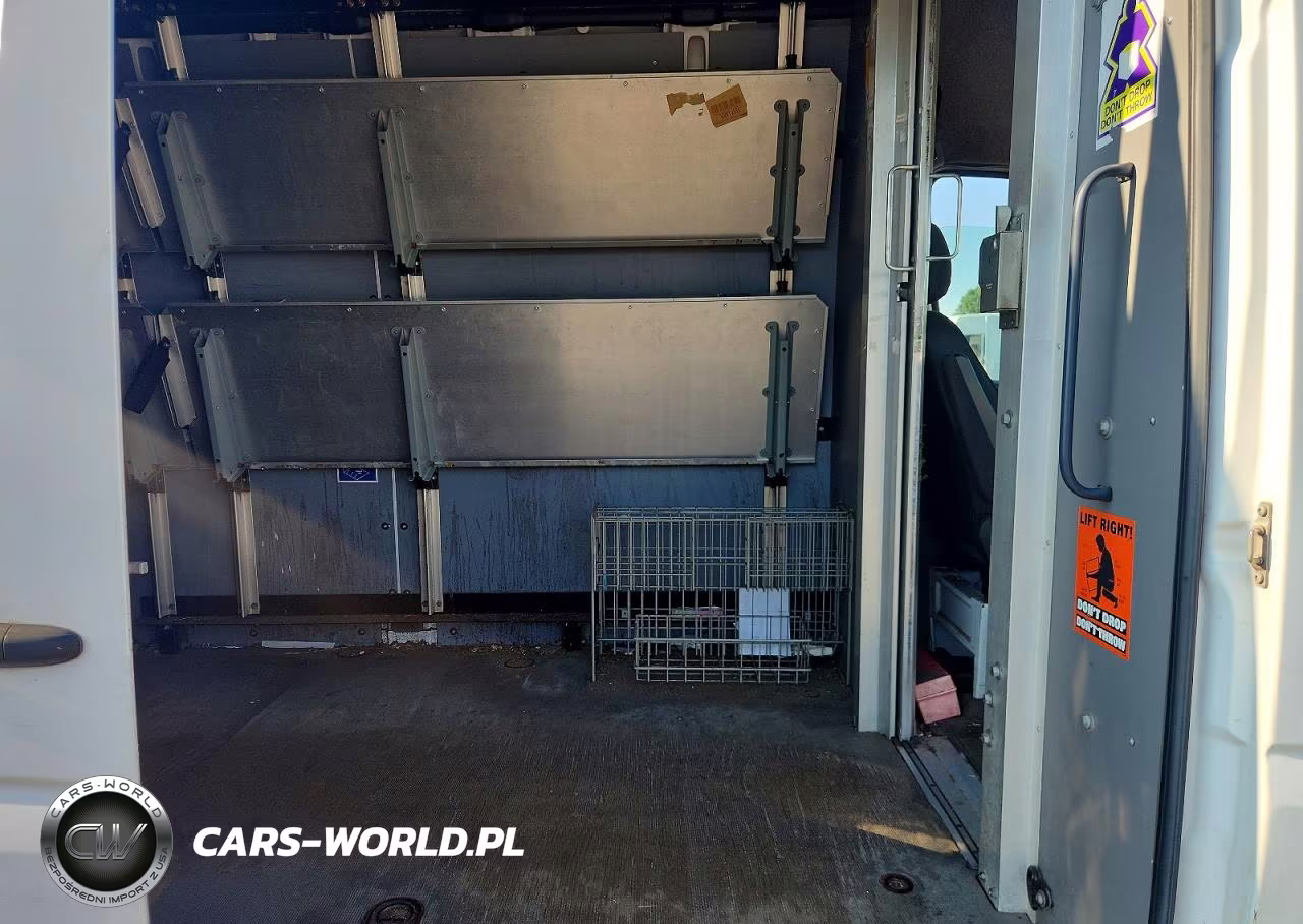 2011 Mercedes-Benz Sprinter 2500 Delivery Van VIN:WD3PE8CBXB5575167 - 10
