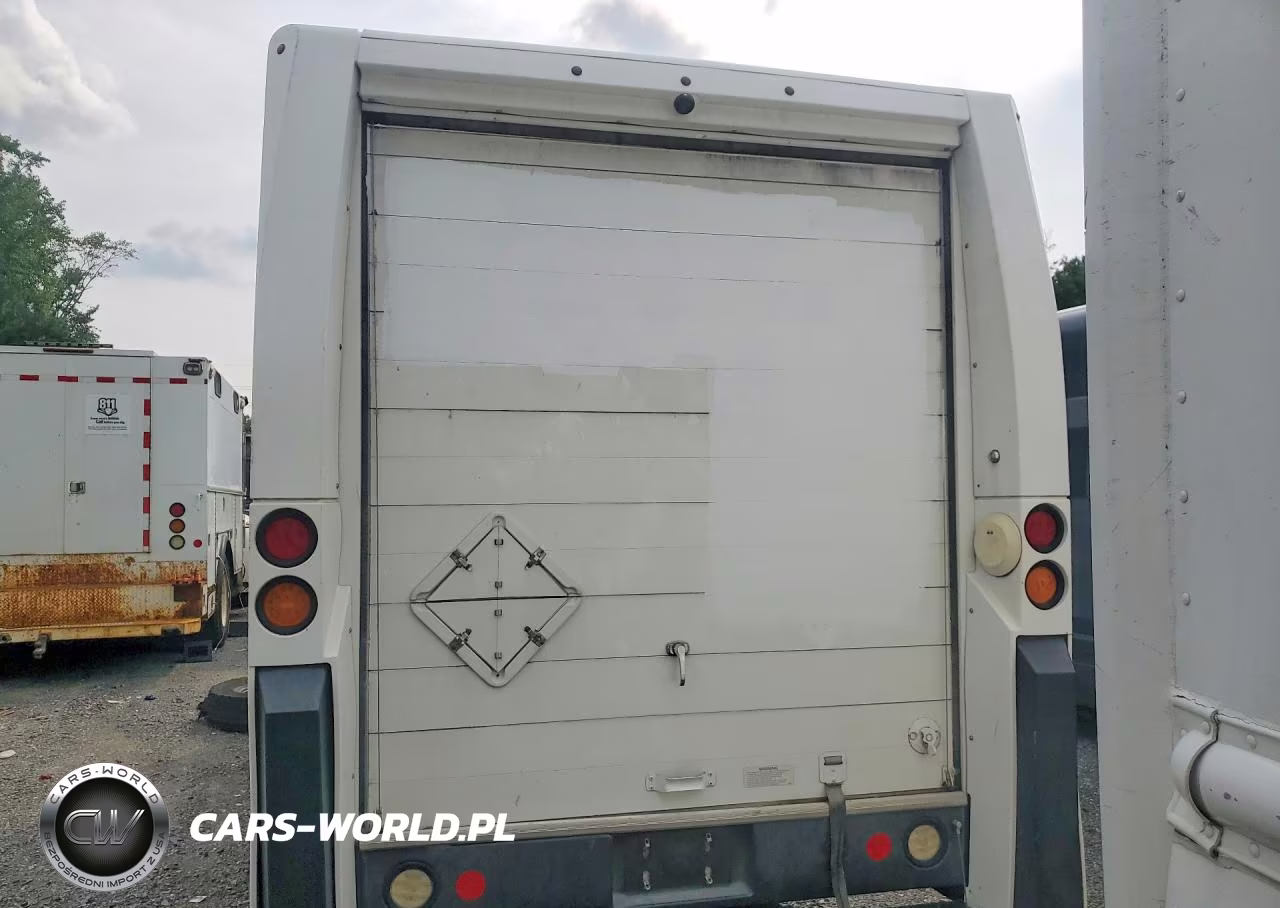 2016 Isuzu Reach Delivery Van VIN:JALB4T17XG7W00860 - 6