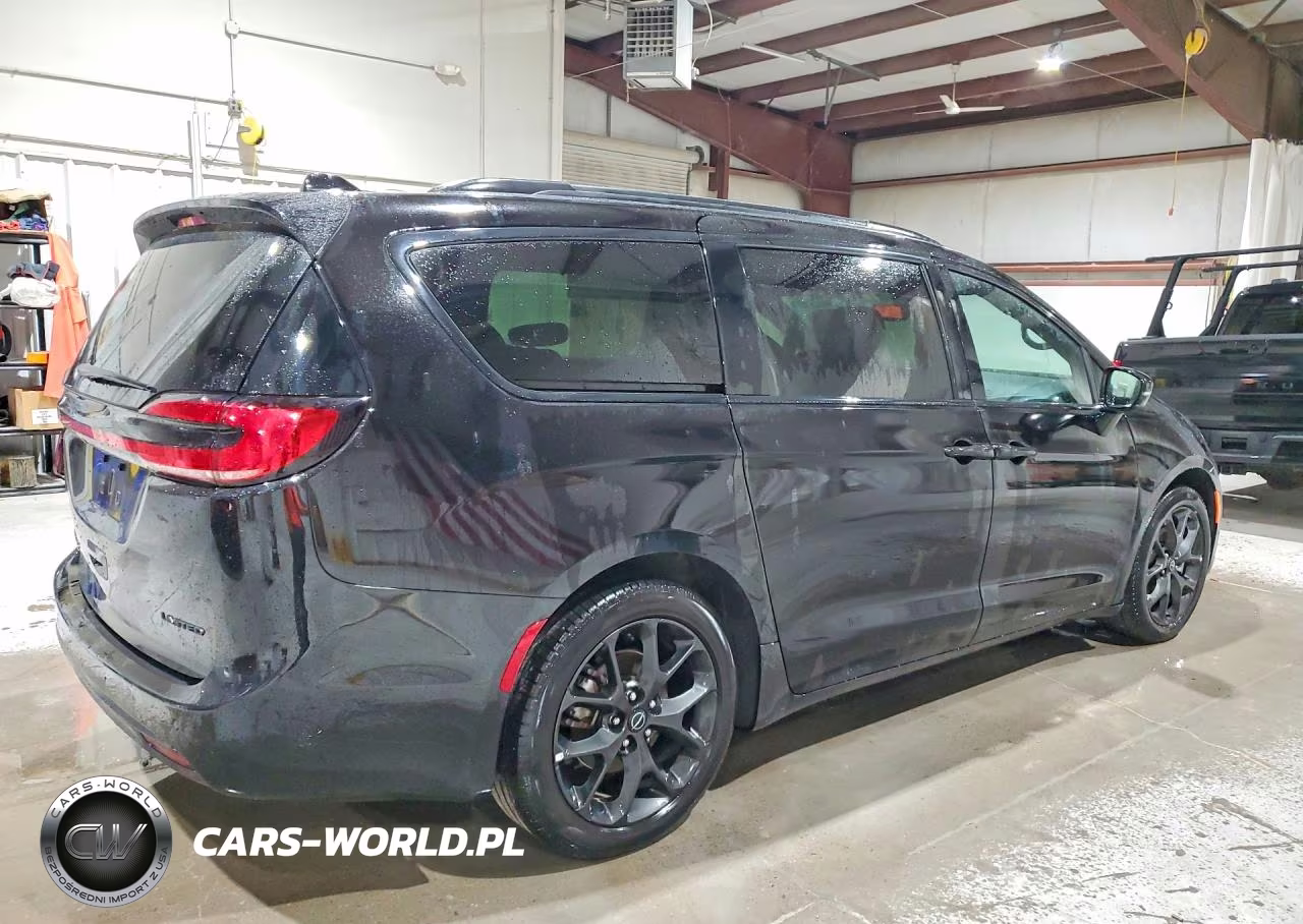 2025 Chrysler Pacifica Limited VIN:2C4RC1GG1SR550808 - 3