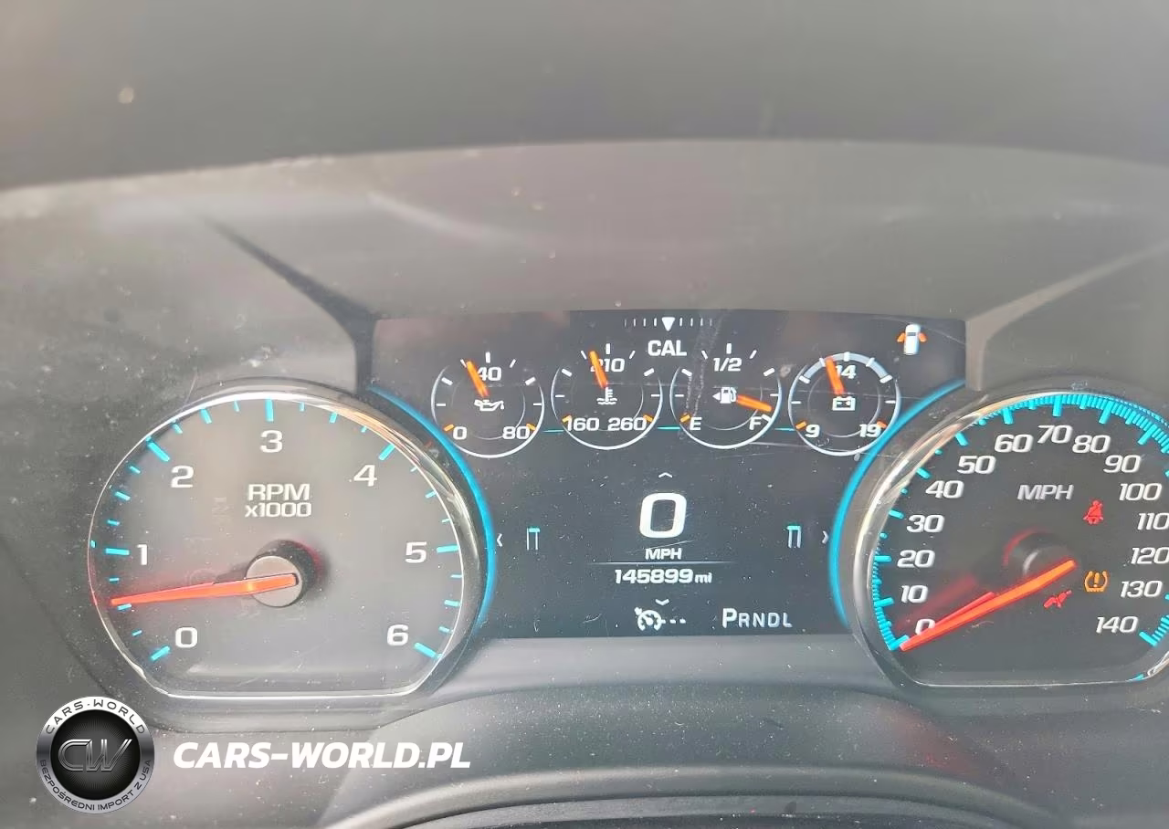 2017 Chevrolet Suburban C1500 Lt VIN:1GNSCHKC5HR342726 - 9