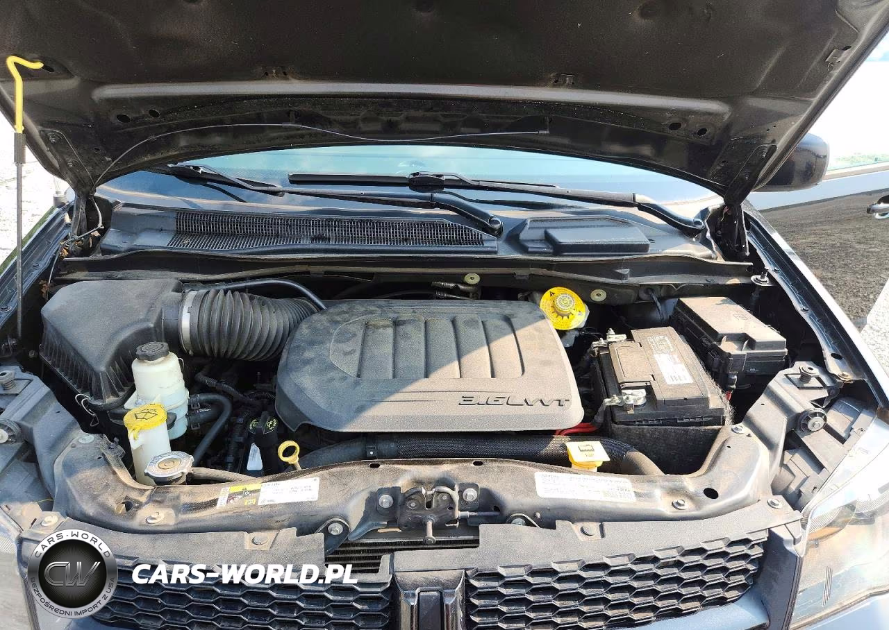 2019 Dodge Grand Caravan Gt VIN:2C4RDGEG3KR744579 - 12