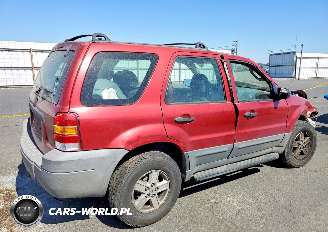 2005 Ford Escape Xls VIN:1FMYU02Z35KA29423 - 3