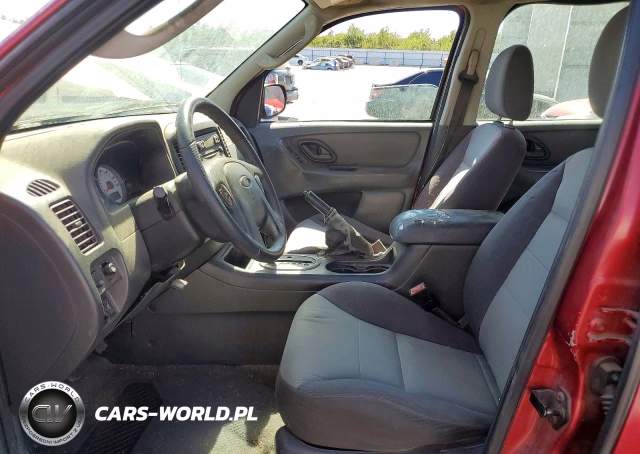 2005 Ford Escape Xls VIN:1FMYU02Z35KA29423 - 7
