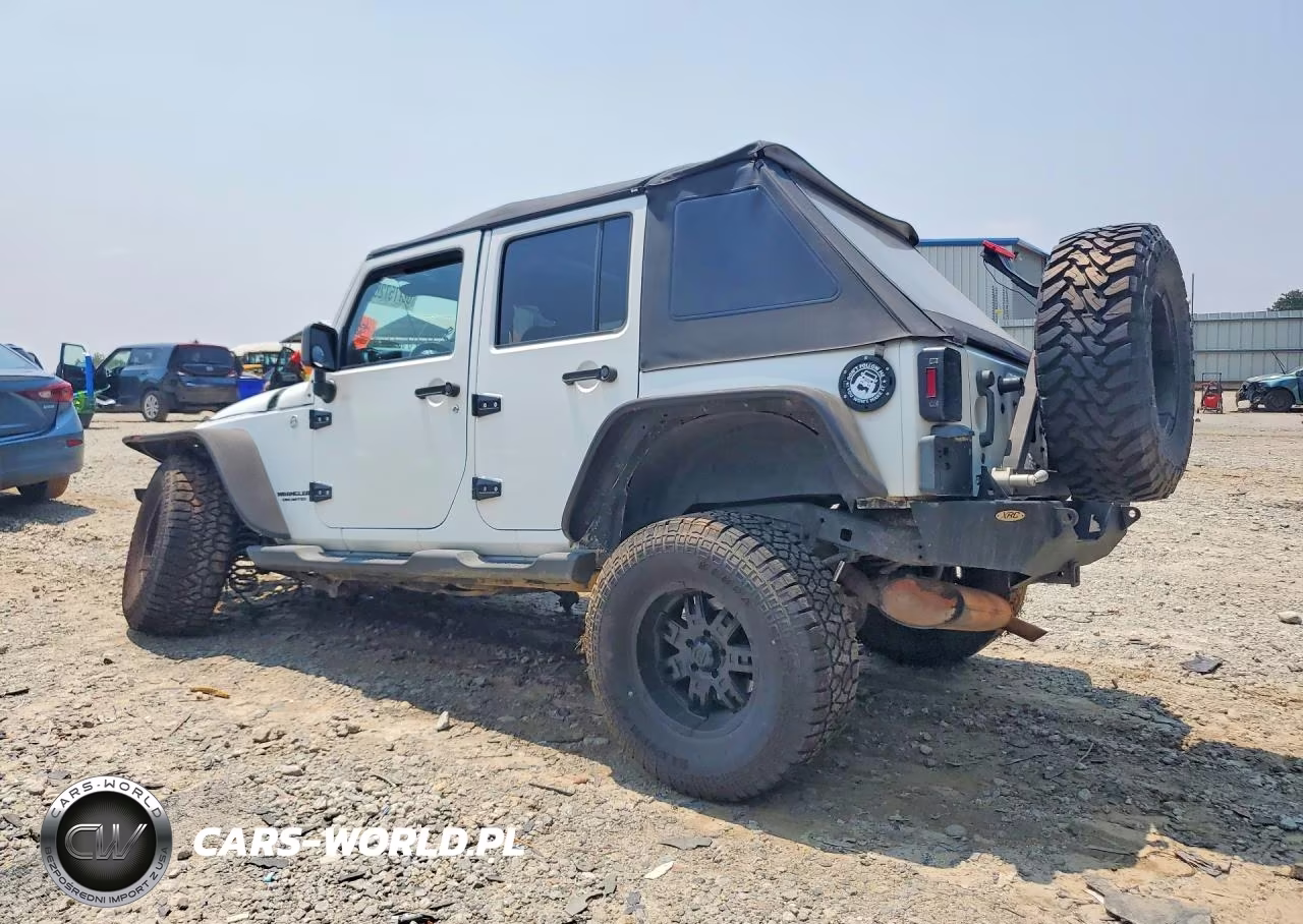2011 Jeep Wrangler Unlimited Sahara VIN:1J4BA5H16BL572251 - 2