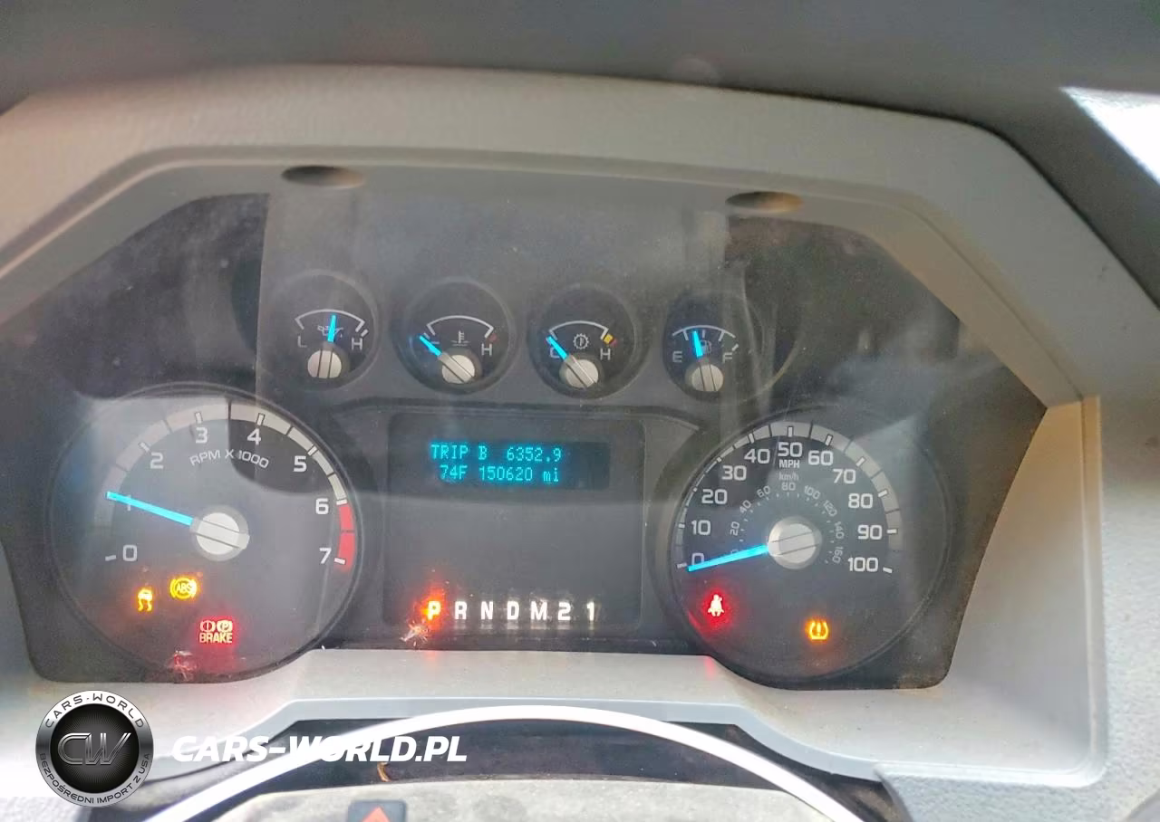 2012 Ford F350 Super Duty Flatbed Truck VIN:1FTRF3B69CEC37506 - 9