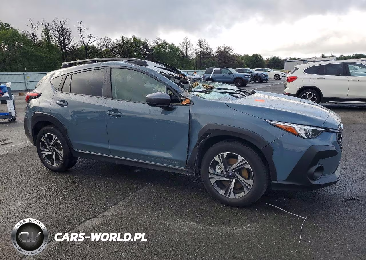 2025 Subaru Crosstrek Premium VIN:JF2GUHDC6S8277926 - 4