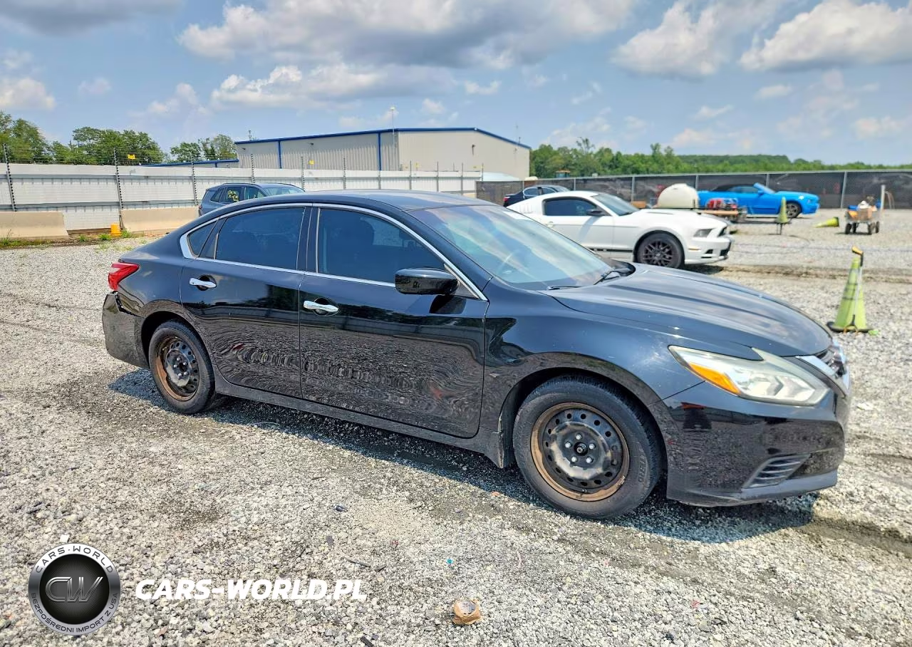 2016 Nissan Altima 2.5 S VIN:1N4AL3AP9GN384680 - 4