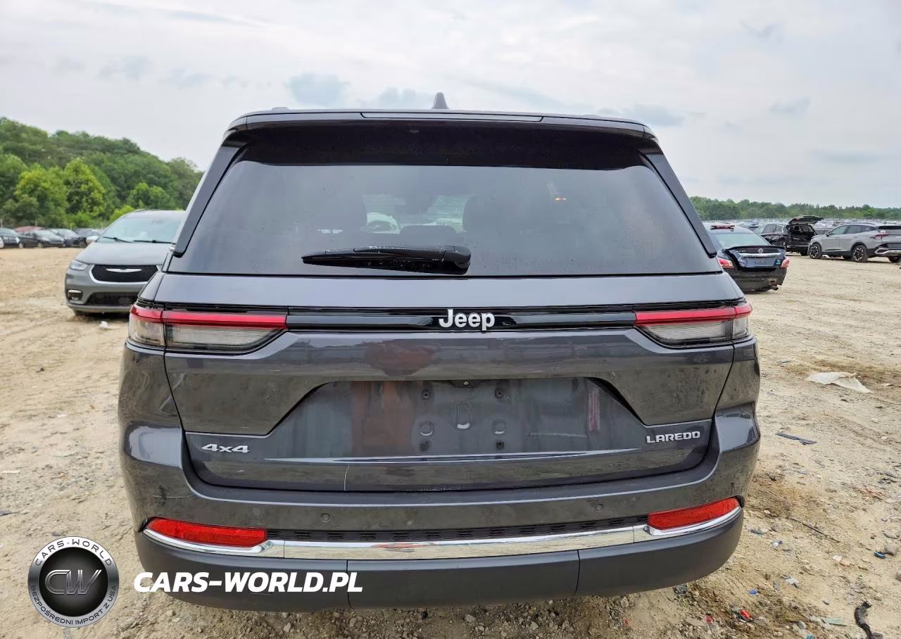 2025 Jeep Grand Cherokee Laredo VIN:1C4RJHAG4SC268808 - 6
