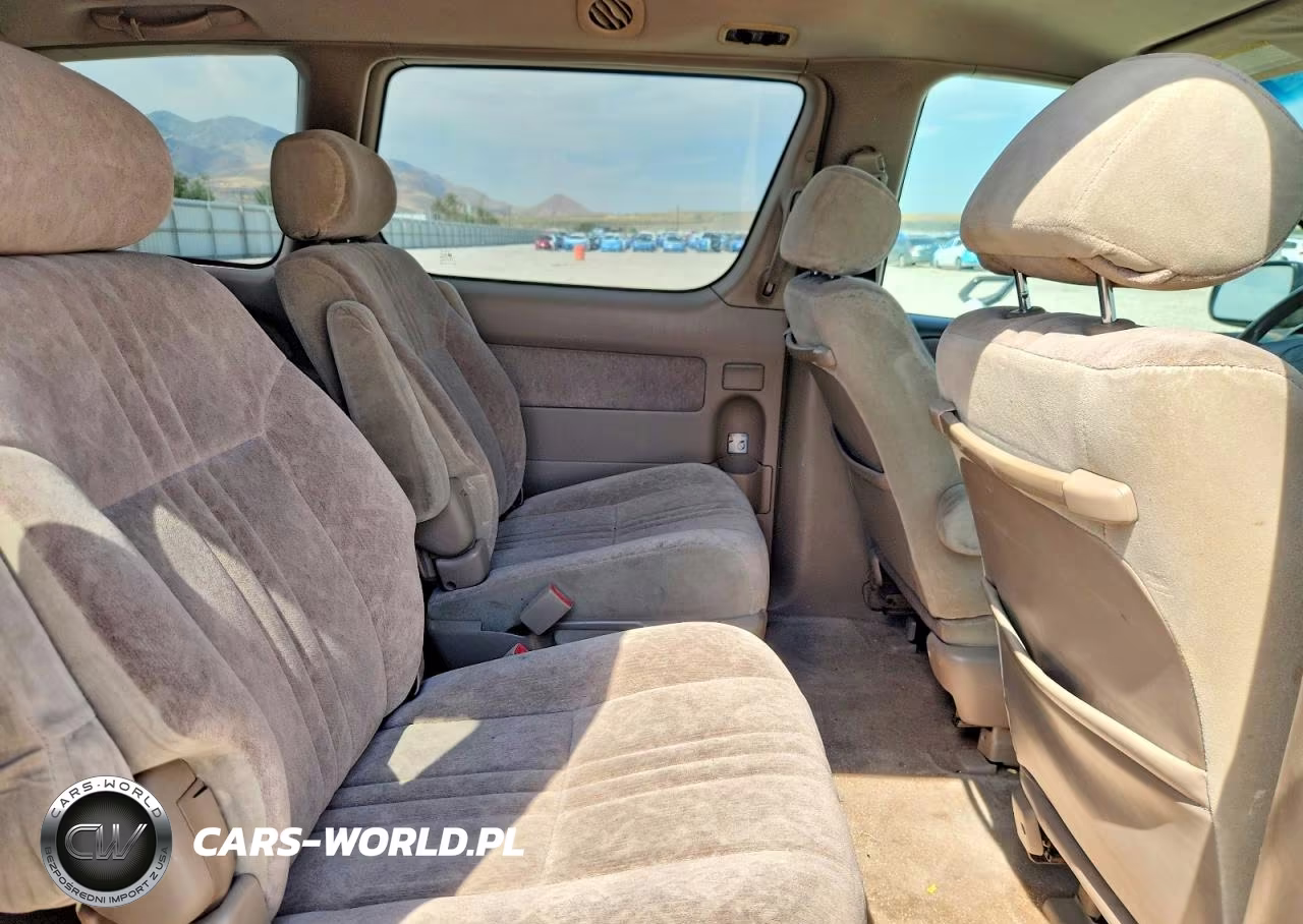1999 Toyota Sienna Le VIN:4T3ZF13C9XU117017 - 11