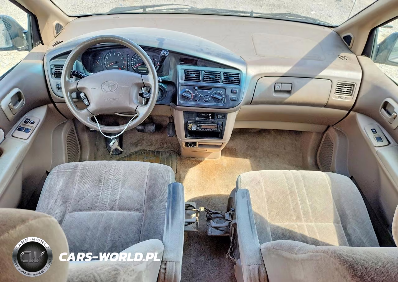 1999 Toyota Sienna Le VIN:4T3ZF13C9XU117017 - 8