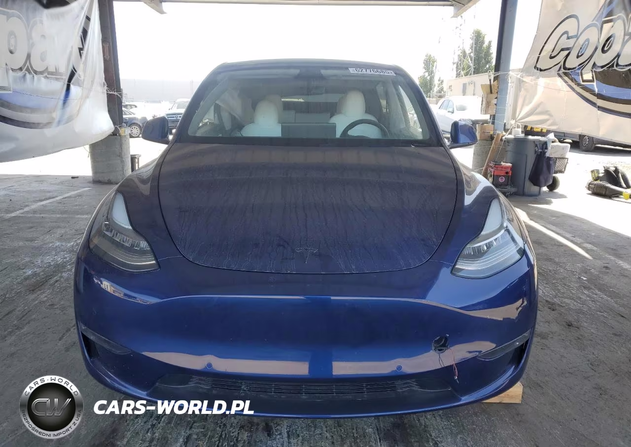 2020 Tesla Model Y VIN:5YJYGDEF6LF025882 - 5