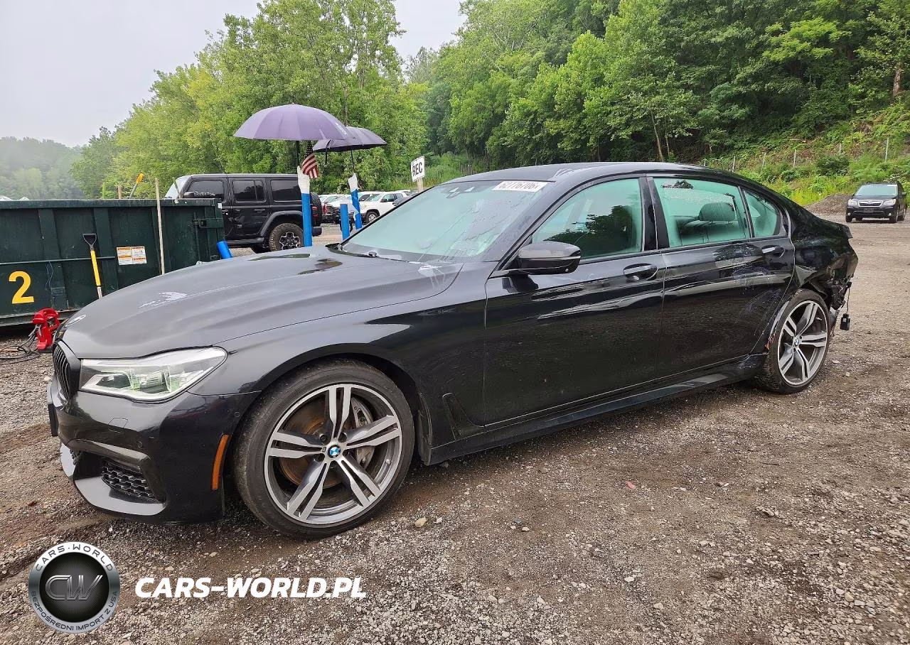 2017 BMW 750 Xi