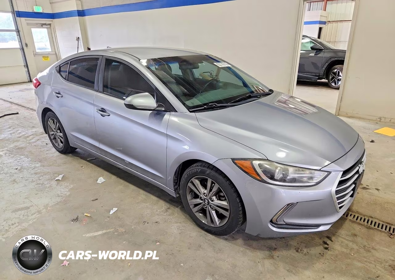 2017 Hyundai Elantra Se VIN:5NPD84LF0HH018644 - 4