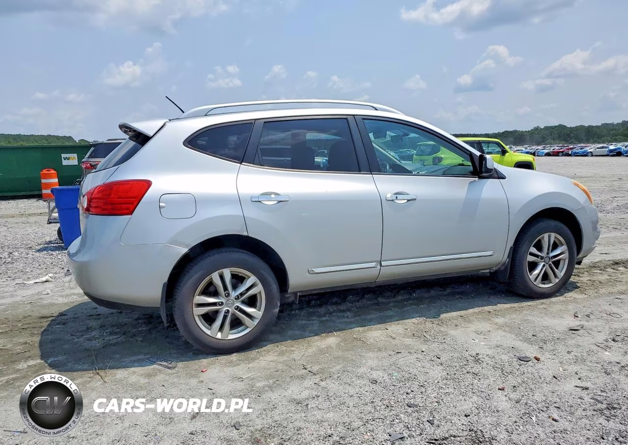 2012 Nissan Rogue S VIN:JN8AS5MV4CW392097 - 3