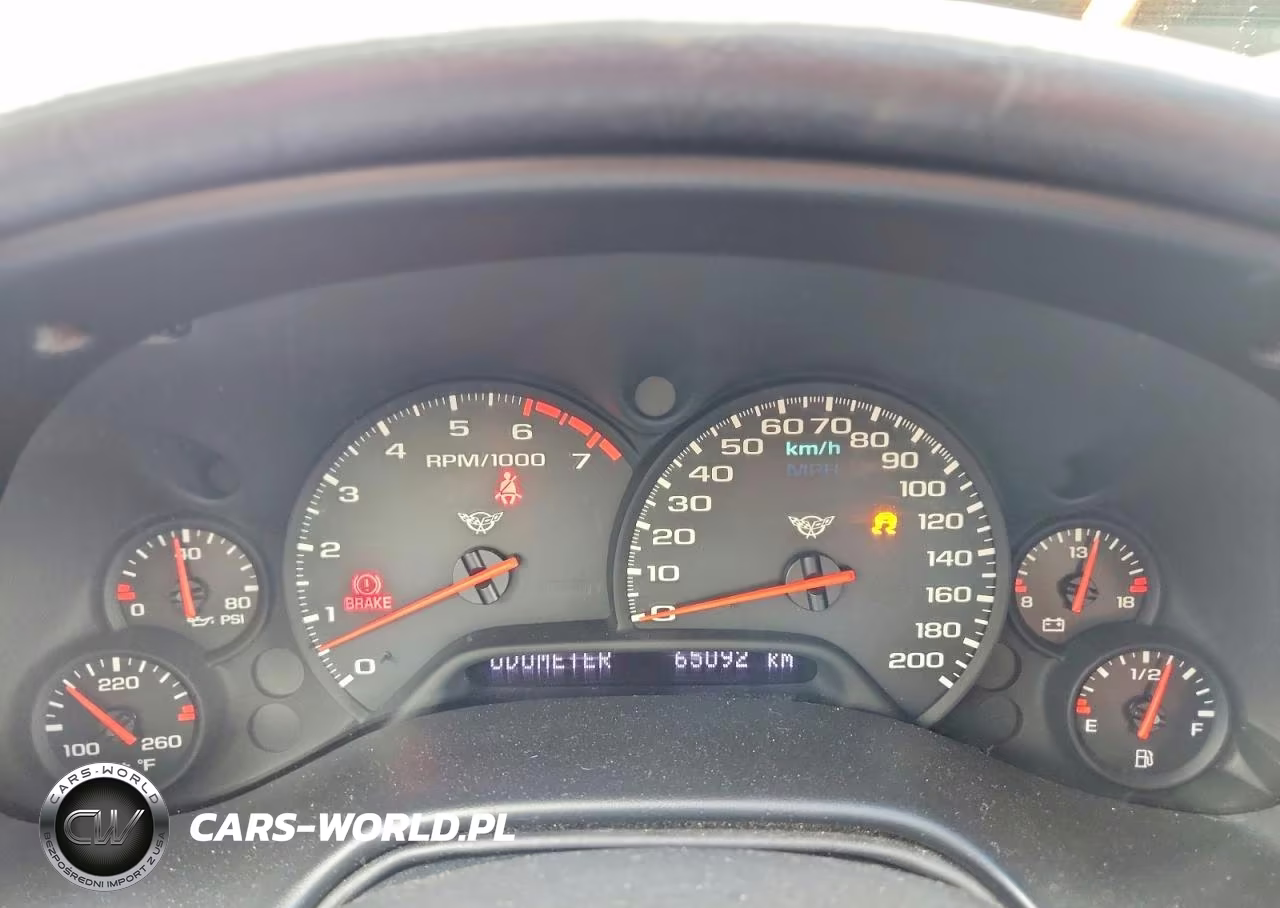 2001 Chevrolet Corvette VIN:1G1YY32G215129703 - 9