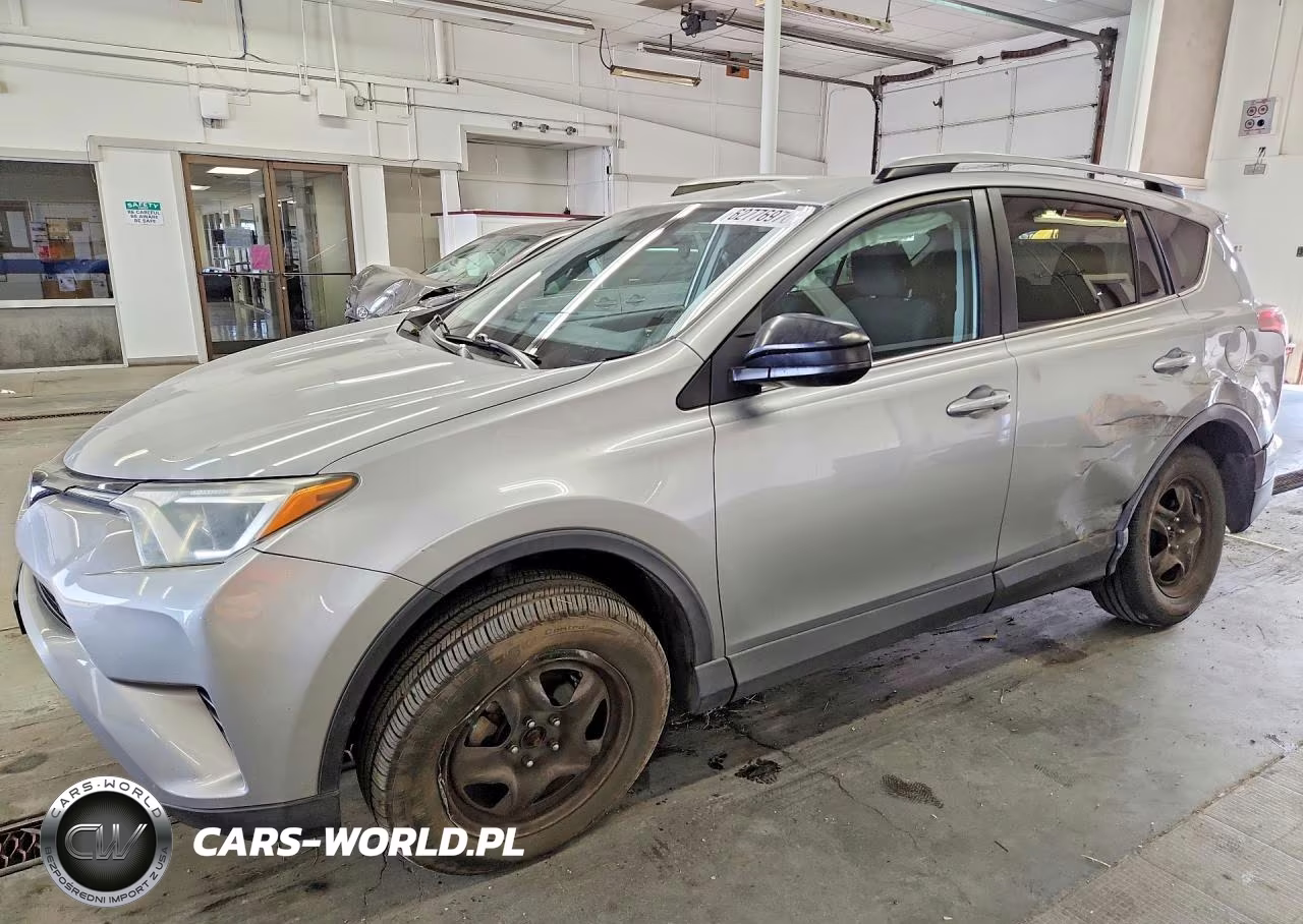 2017 Toyota Rav4 Le – zdjęcie 1 z 13
