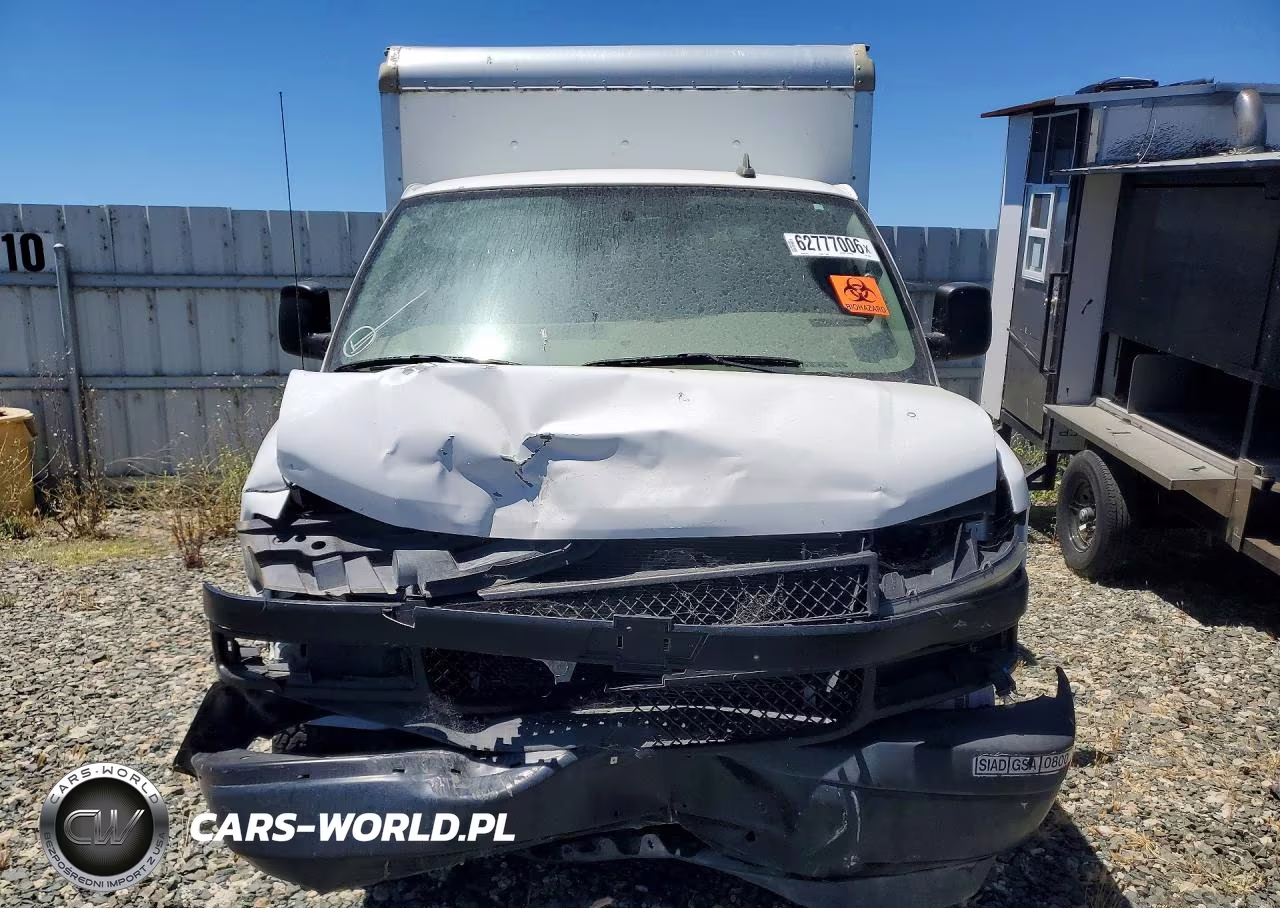 2019 Chevrolet Express Box Truck VIN:1GB0GRFP4K1298347 - 5