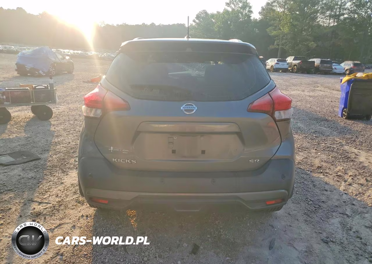 2020 Nissan Kicks Sr VIN:3N1CP5DV3LL535927 - 6