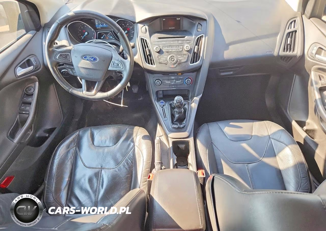 2015 Ford Focus Se VIN:1FADP3F23FL299388 - 8