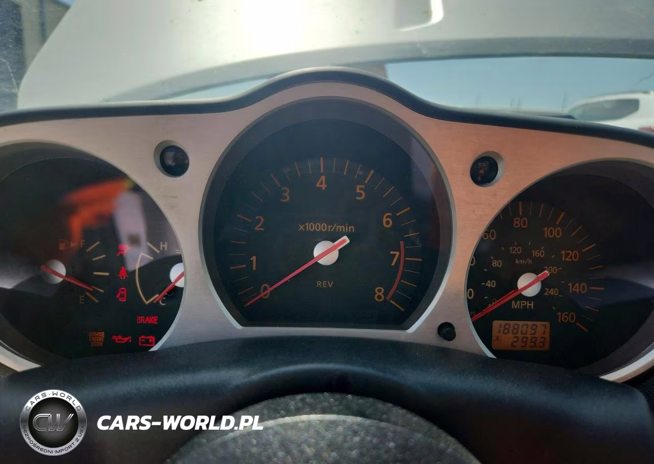 2004 Nissan 350Z Base VIN:JN1AZ34D44M101455 - 9