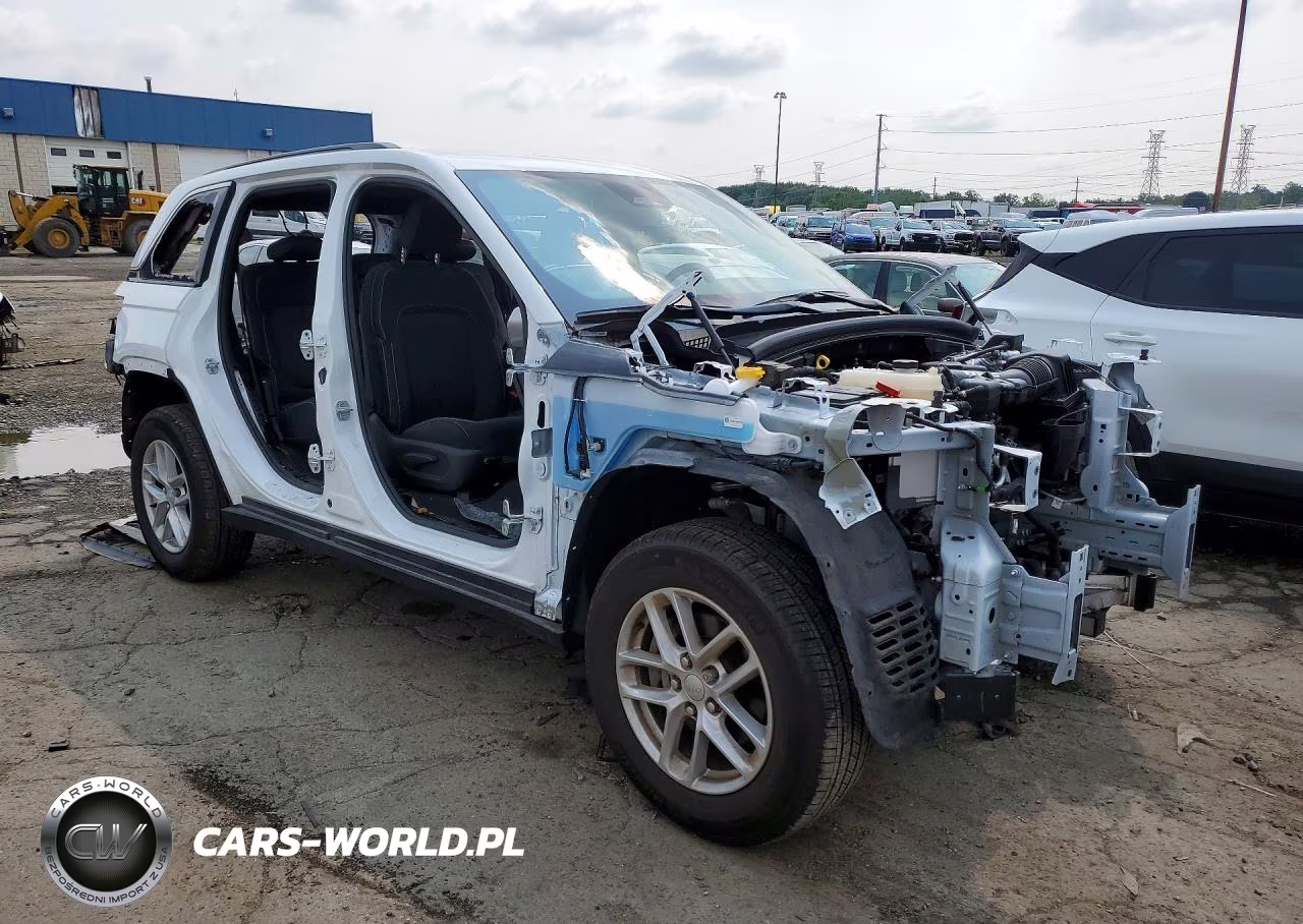 2024 Jeep Grand Cherokee Laredo VIN:1C4RJHAG6RC156506 - 4