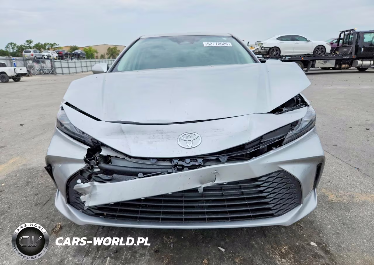 2025 Toyota Camry Le VIN:4T1DAACKXSU096888 - 5