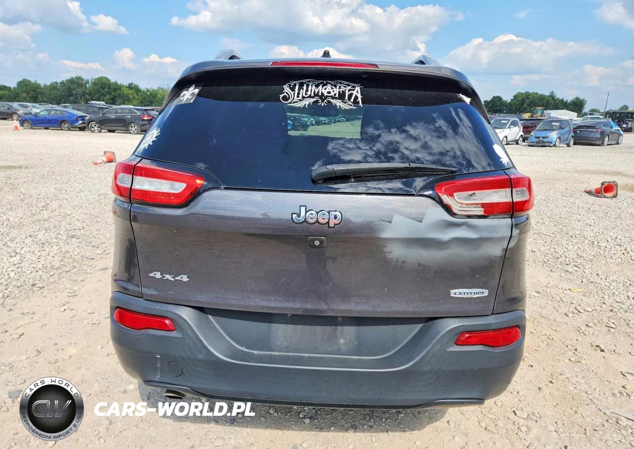2015 Jeep Cherokee Latitude VIN:1C4PJMCB0FW772326 - 6