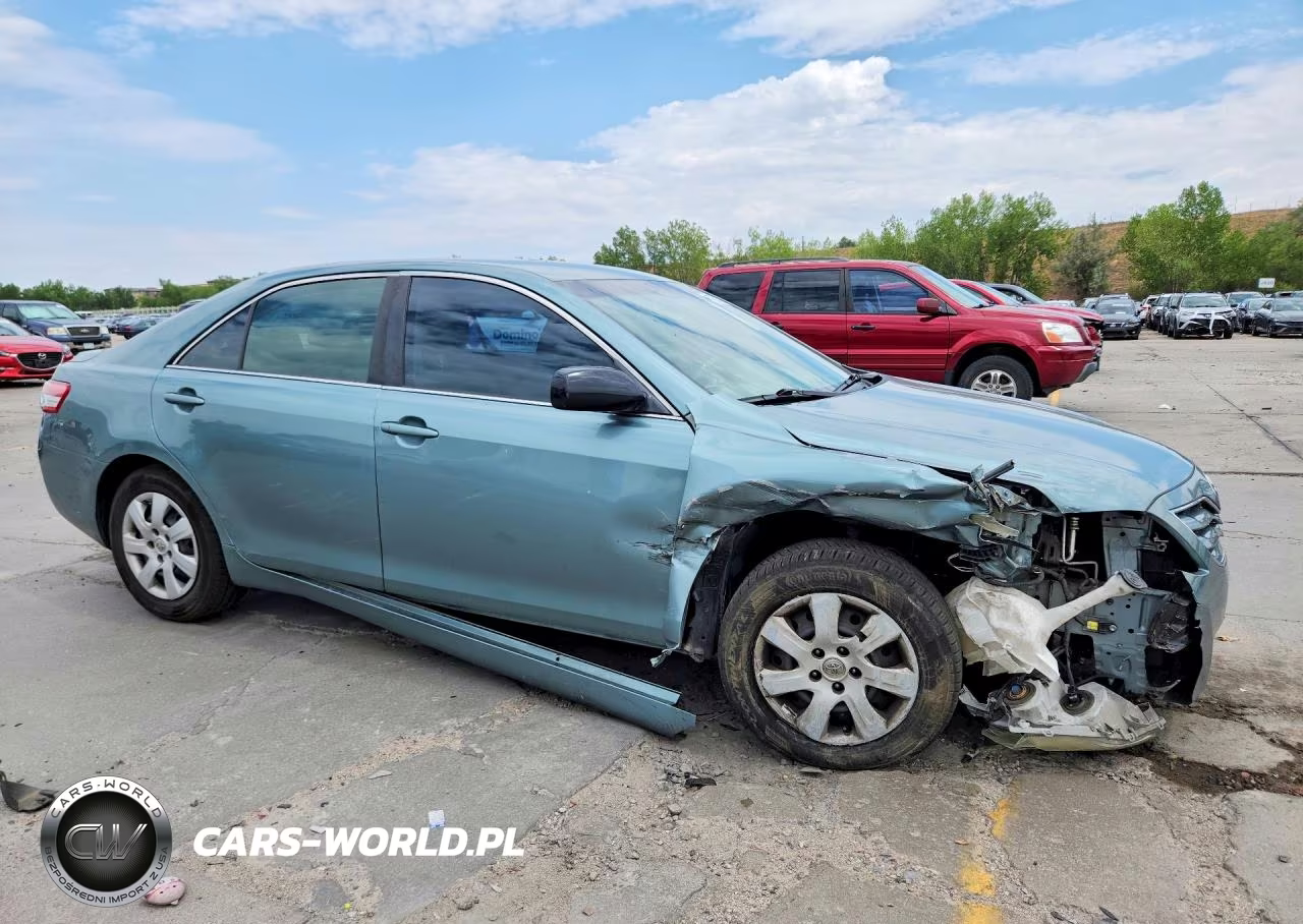 2011 Toyota Camry Le VIN:4T1BF3EK0BU702667 - 4