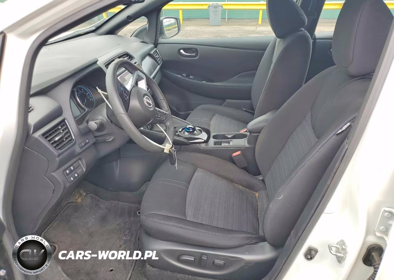 2025 Nissan Leaf Sv Plus VIN:1N4CZ1CV8SC560663 - 7
