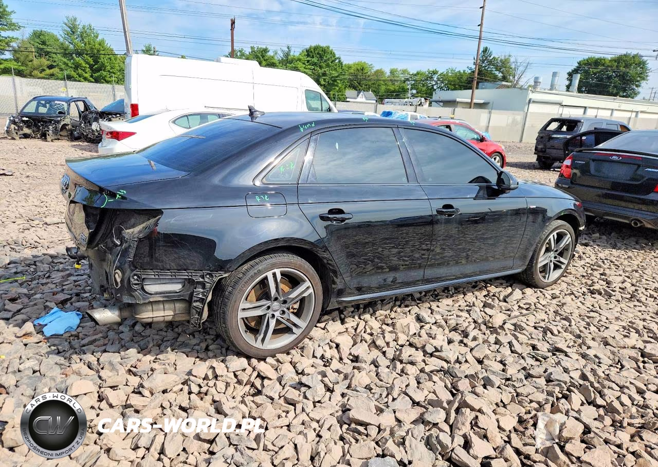 2017 Audi A4 Premium Plus VIN:WAUENAF45HN061542 - 3