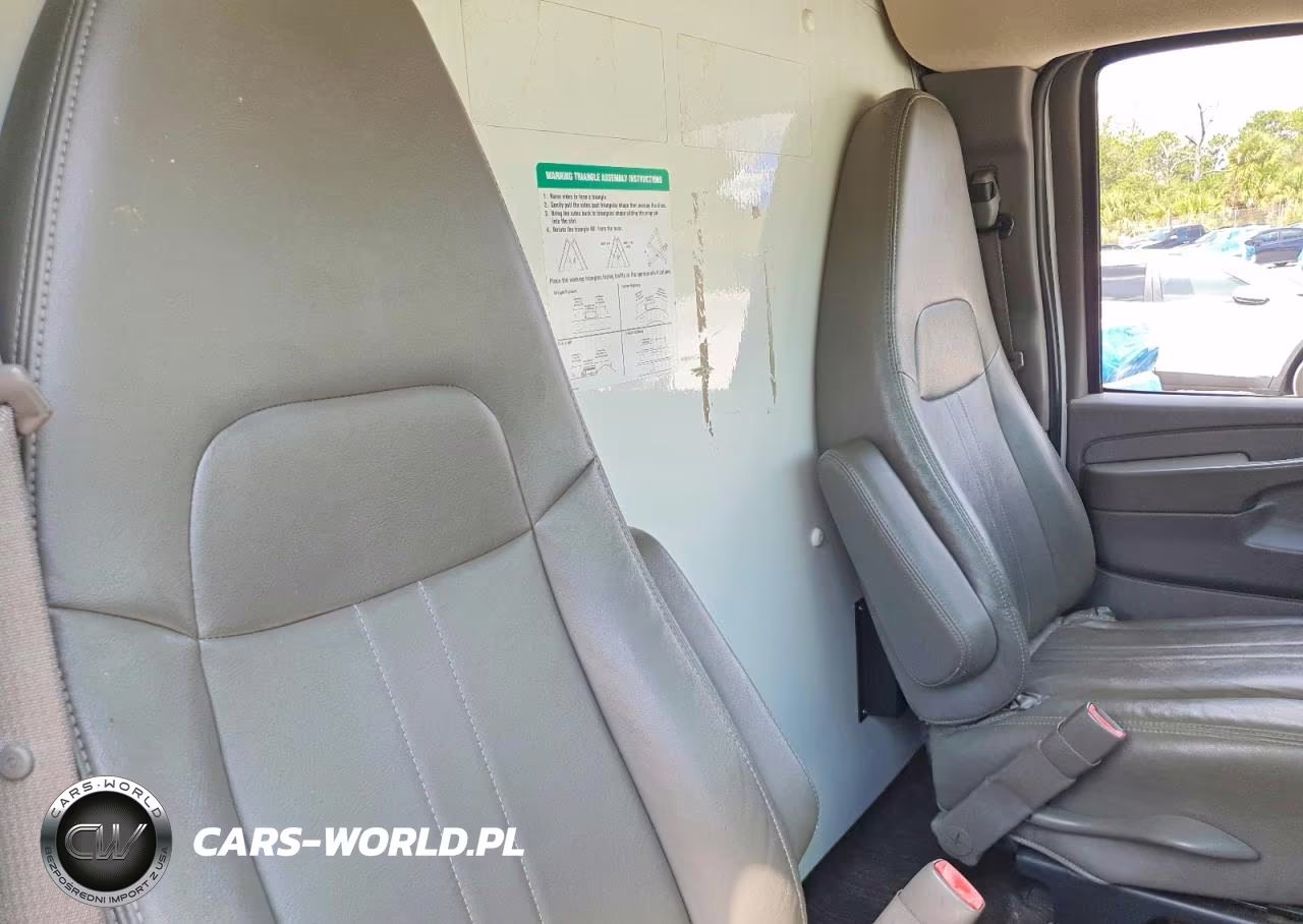 2013 GMC Savana Box Truck VIN:1GDY72CAXD1900804 - 11