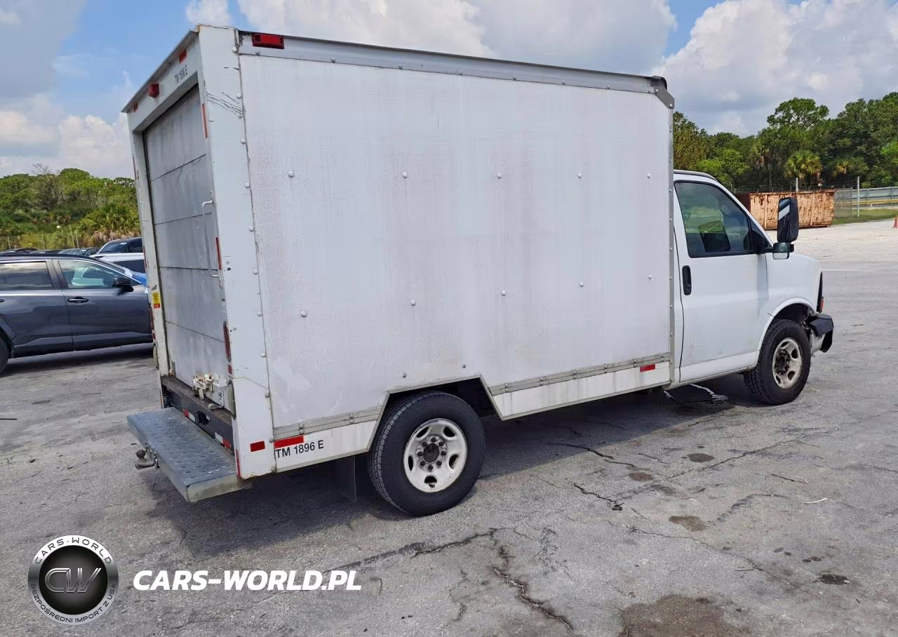 2013 GMC Savana Box Truck VIN:1GDY72CAXD1900804 - 3