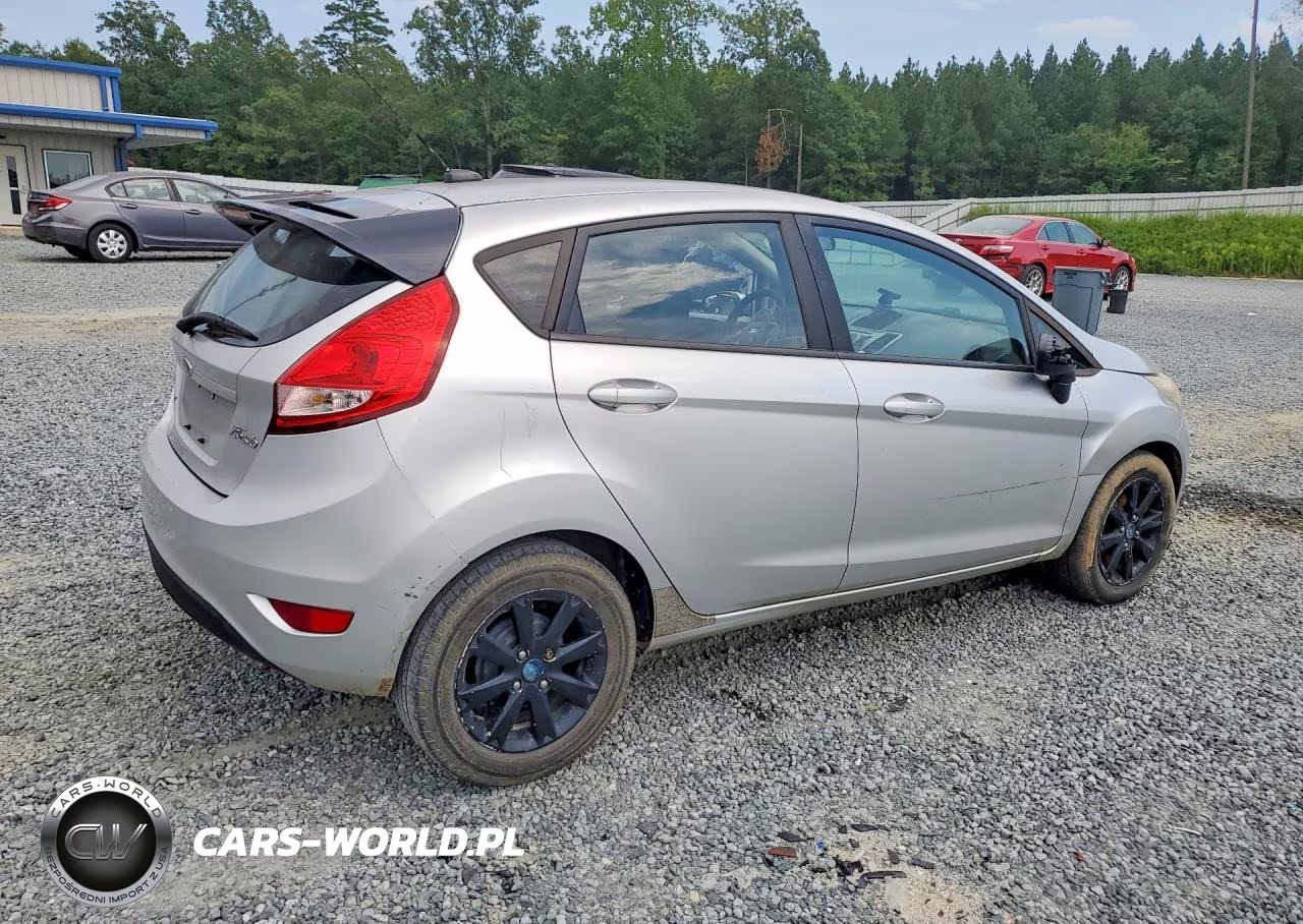 2012 Ford Fiesta Se VIN:3FADP4EJ4CM184582 - 3