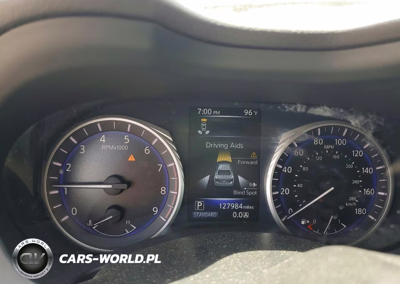 2016 Infiniti Q50 3.0T Premium VIN:JN1EV7AP7GM301236 - 9