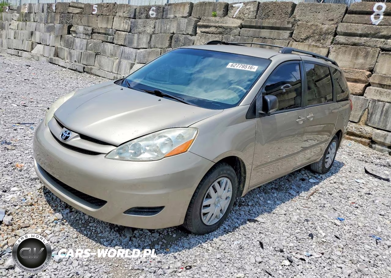 2006 Toyota Sienna Le 7 Passenger