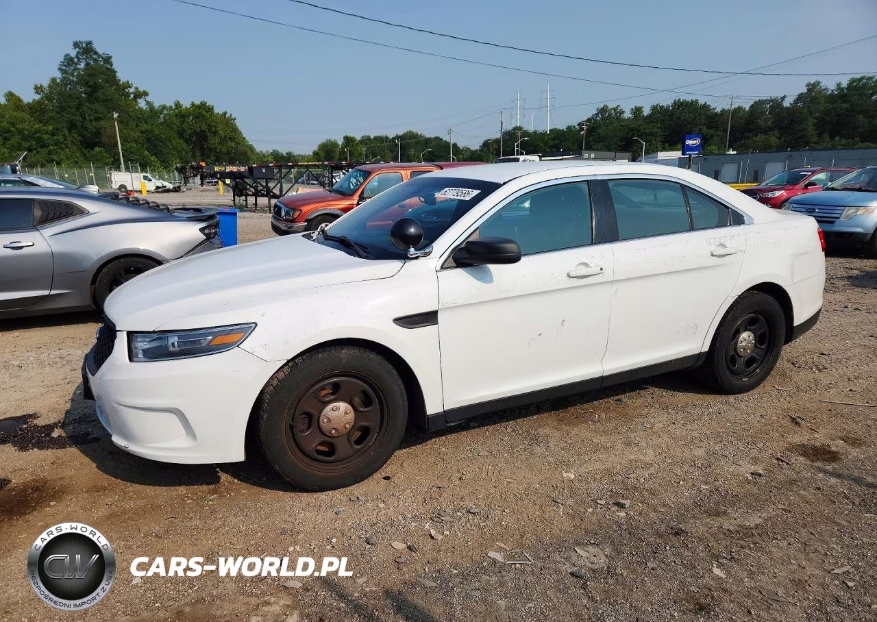 2018 Ford Taurus Police Interceptor – zdjęcie 1 z 12