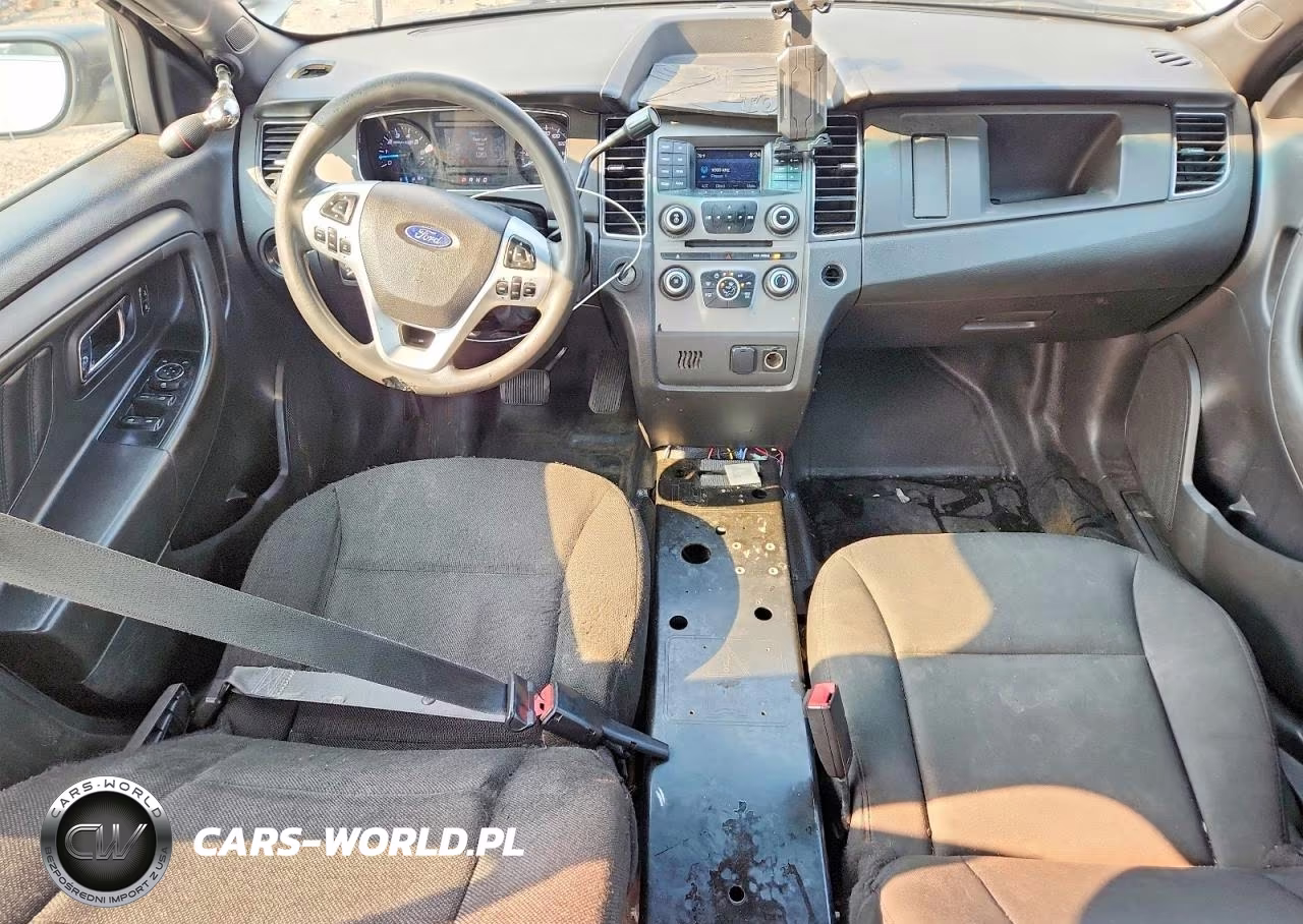 2018 Ford Taurus Police Interceptor VIN:1FAHP2MK0JG128131 - 8