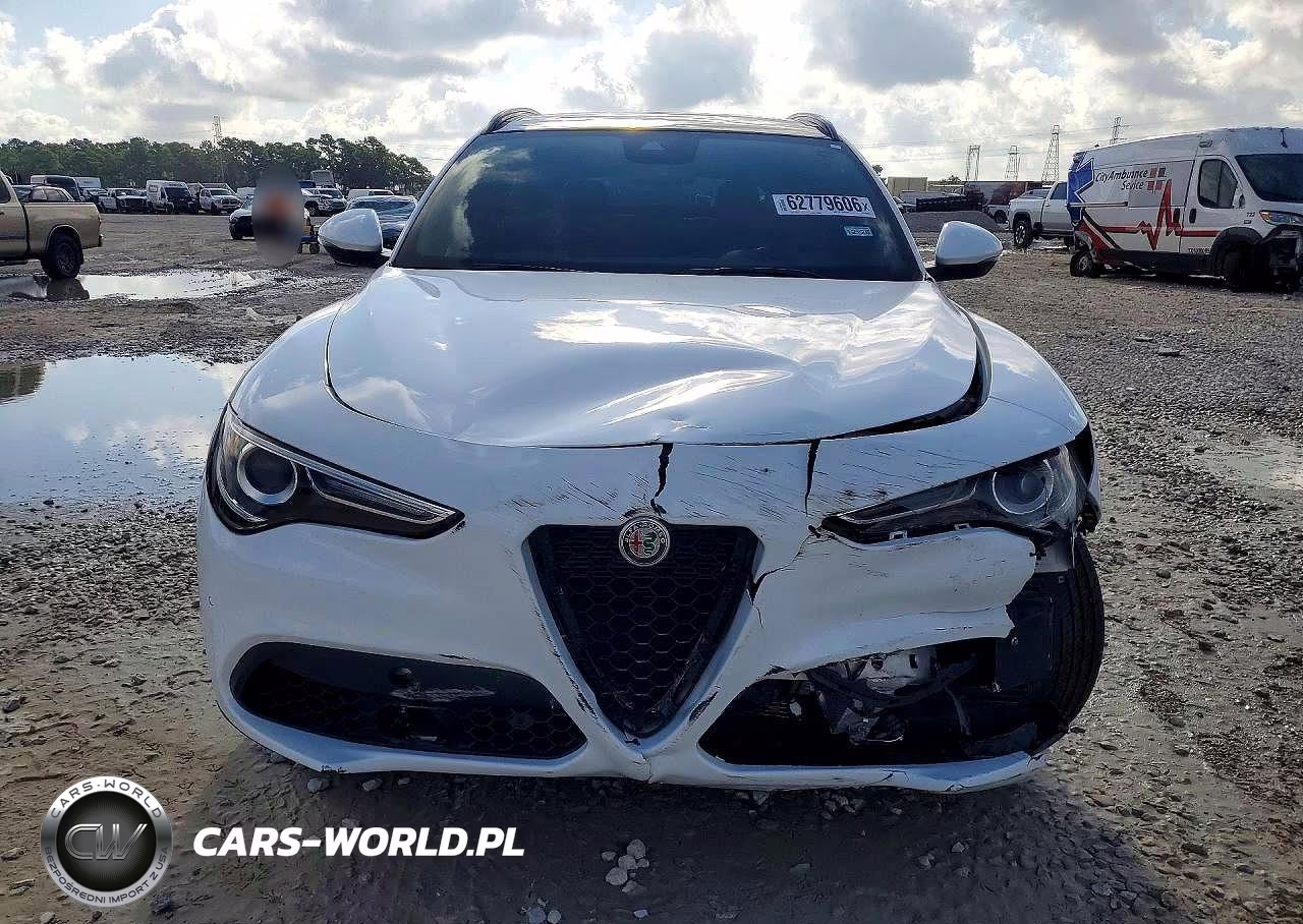 2022 Alfa Romeo Stelvio VIN:ZASPAJANXN7D26857 - 5
