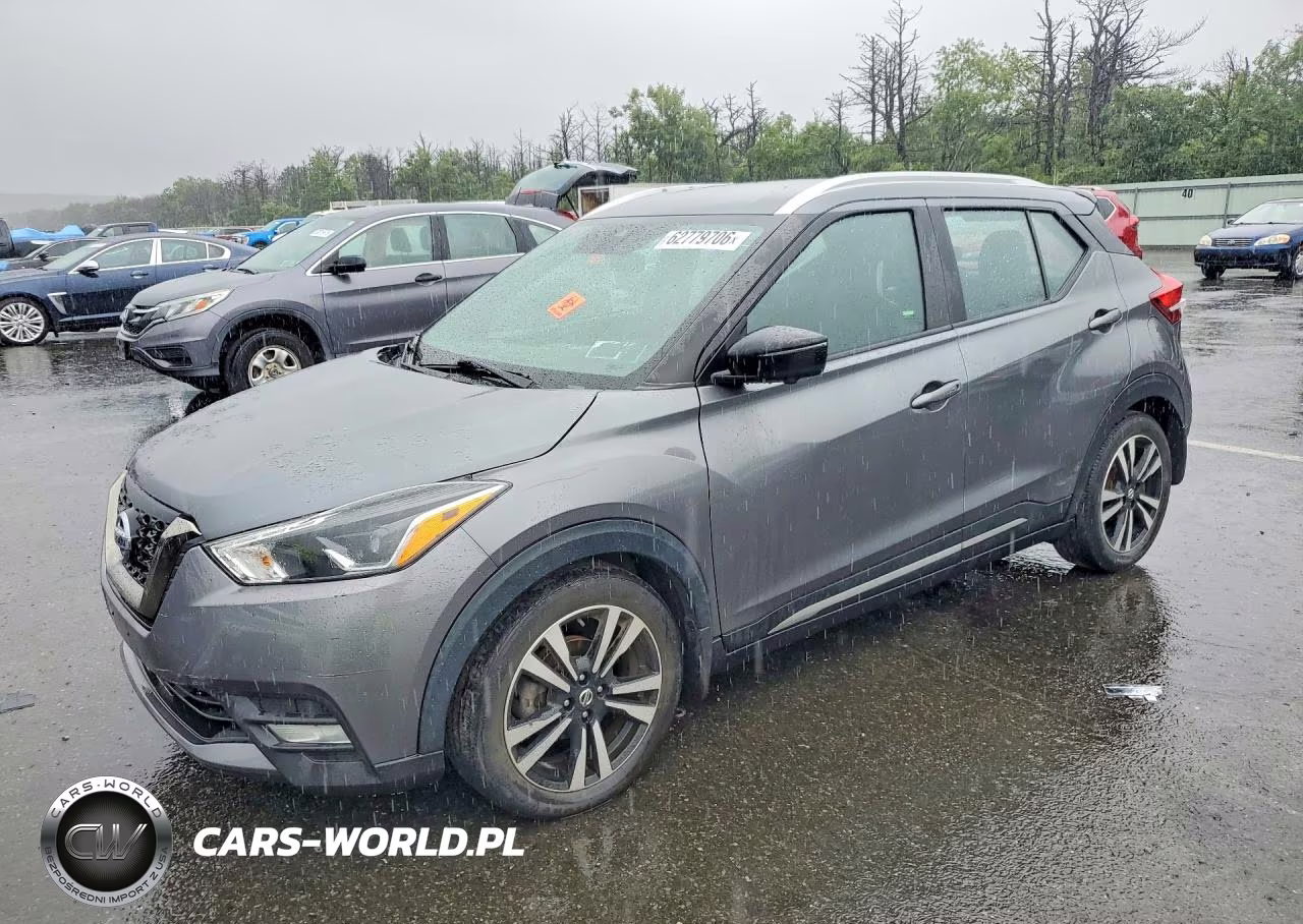 2020 Nissan Kicks Sr – zdjęcie 1 z 12