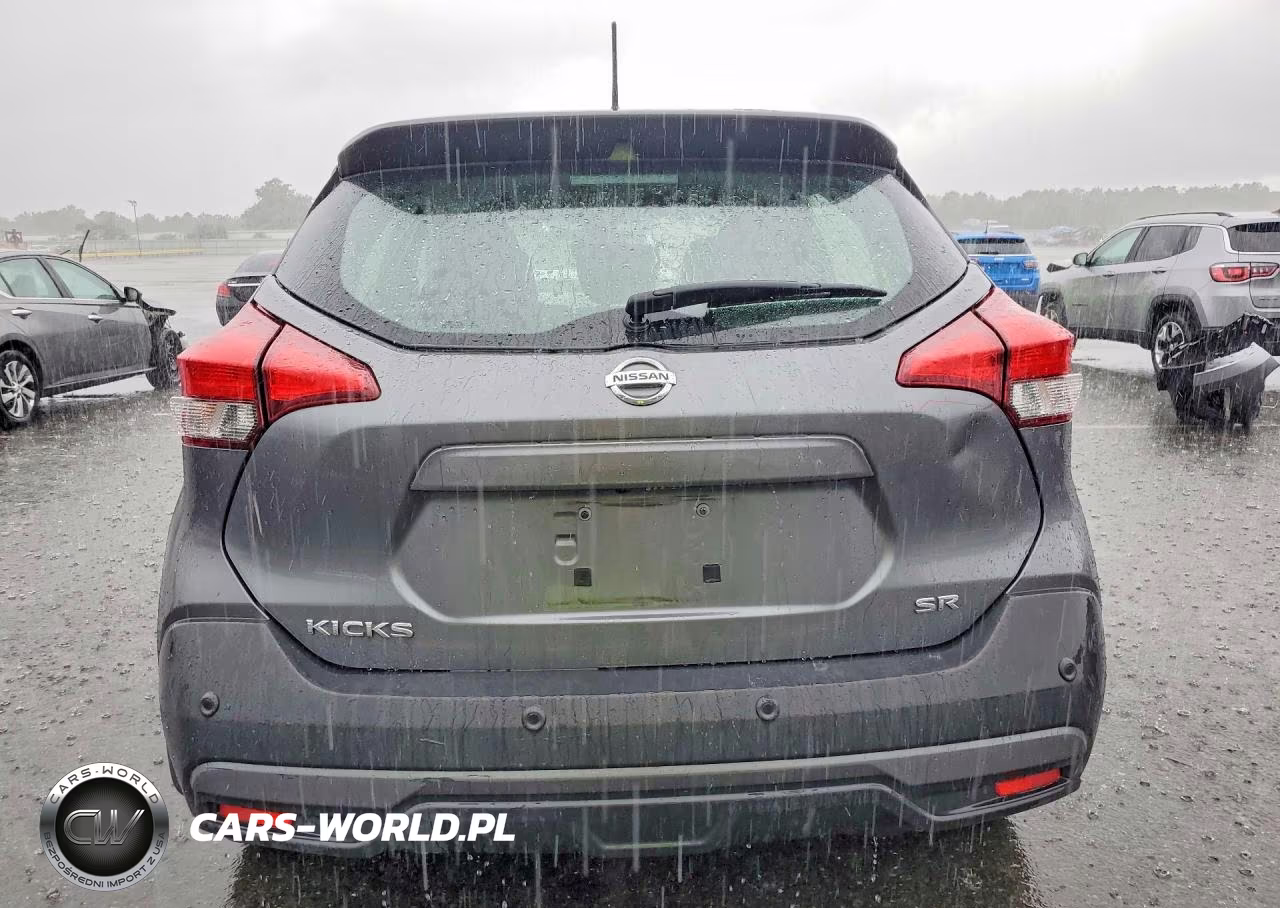 2020 Nissan Kicks Sr VIN:3N1CP5DV4LL541543 - 6