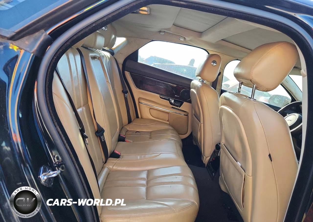 2013 Jaguar Xj VIN:SAJWA1C72D8V52873 - 10