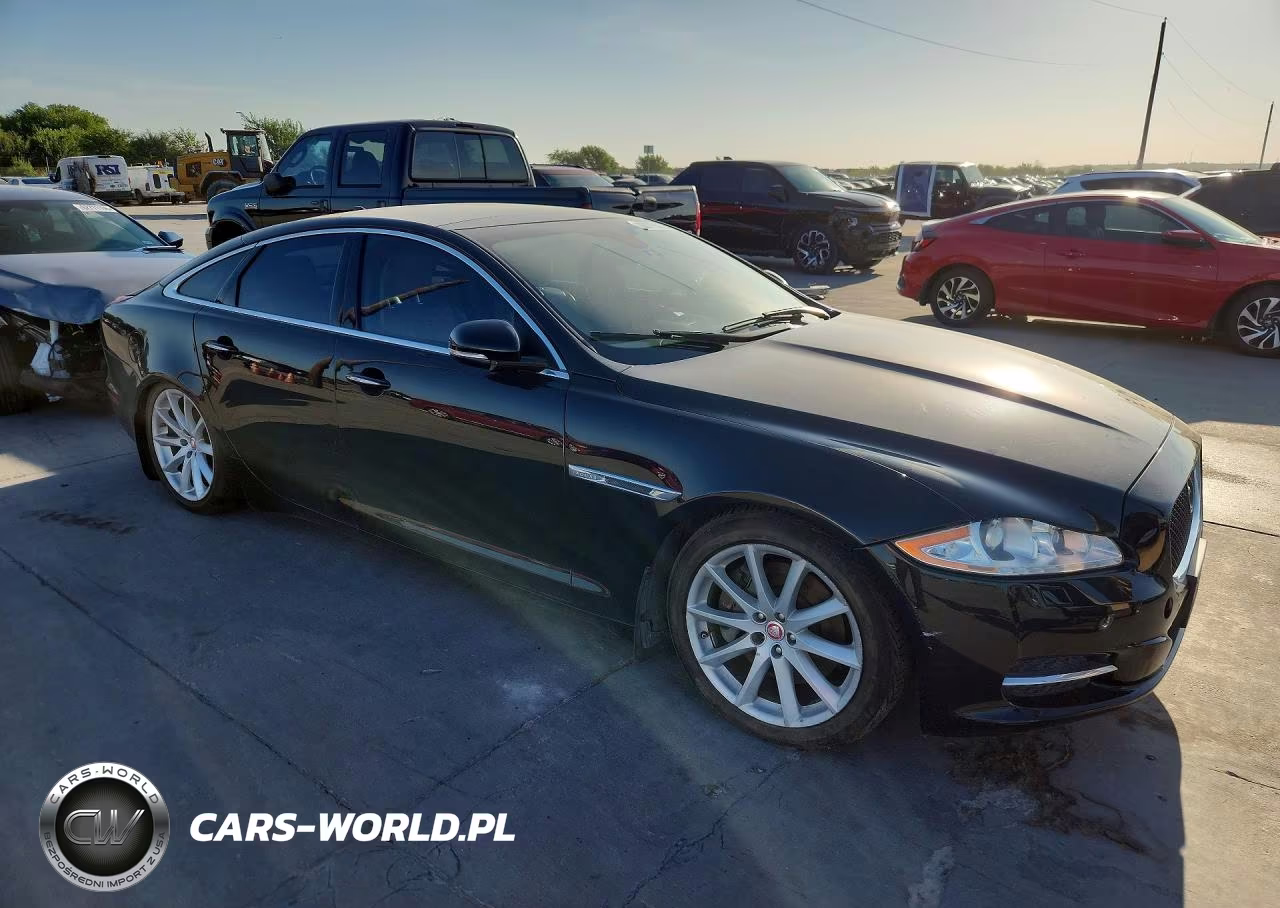 2013 Jaguar Xj VIN:SAJWA1C72D8V52873 - 4