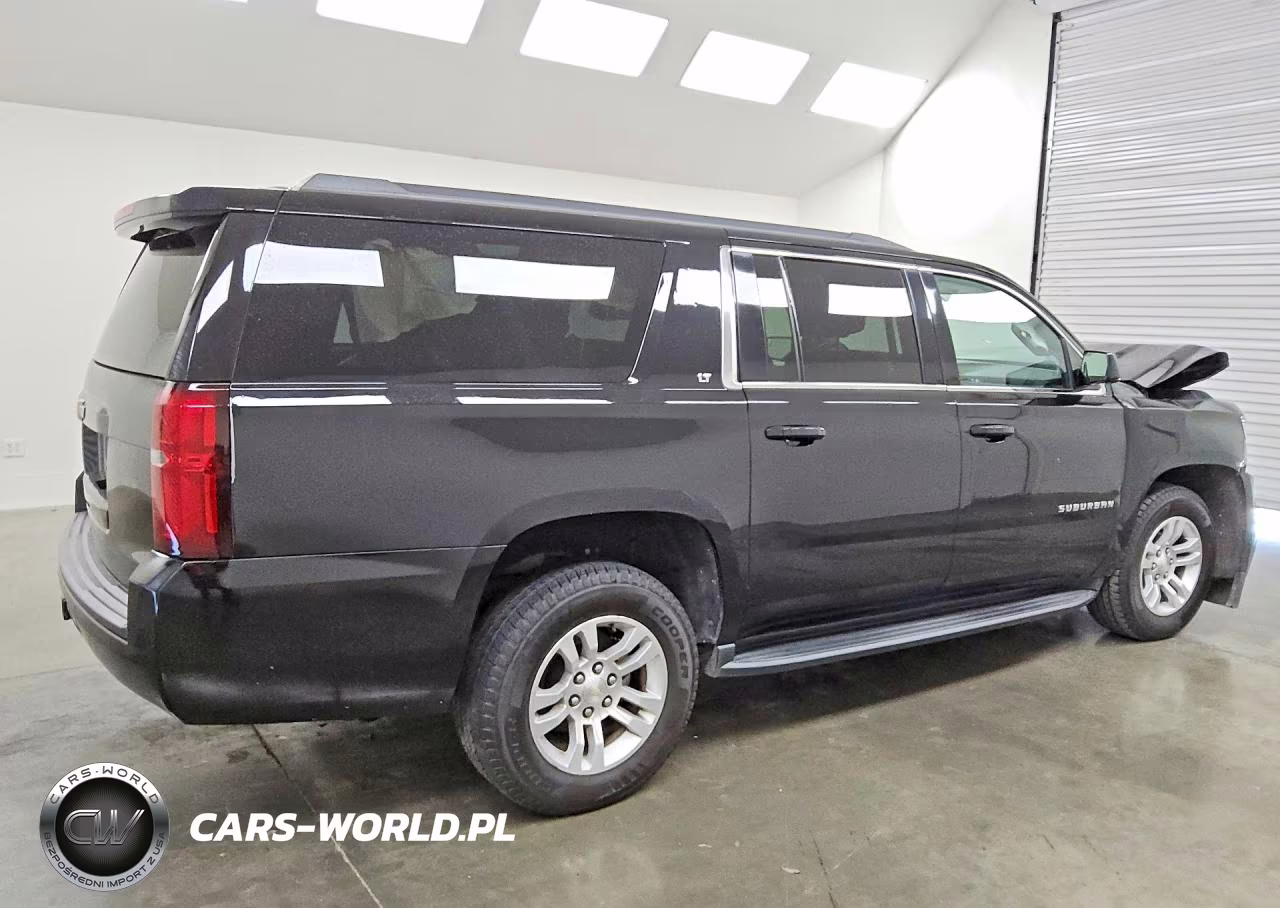 2018 Chevrolet Suburban C1500 Lt VIN:1GNSCHKC9JR350396 - 3